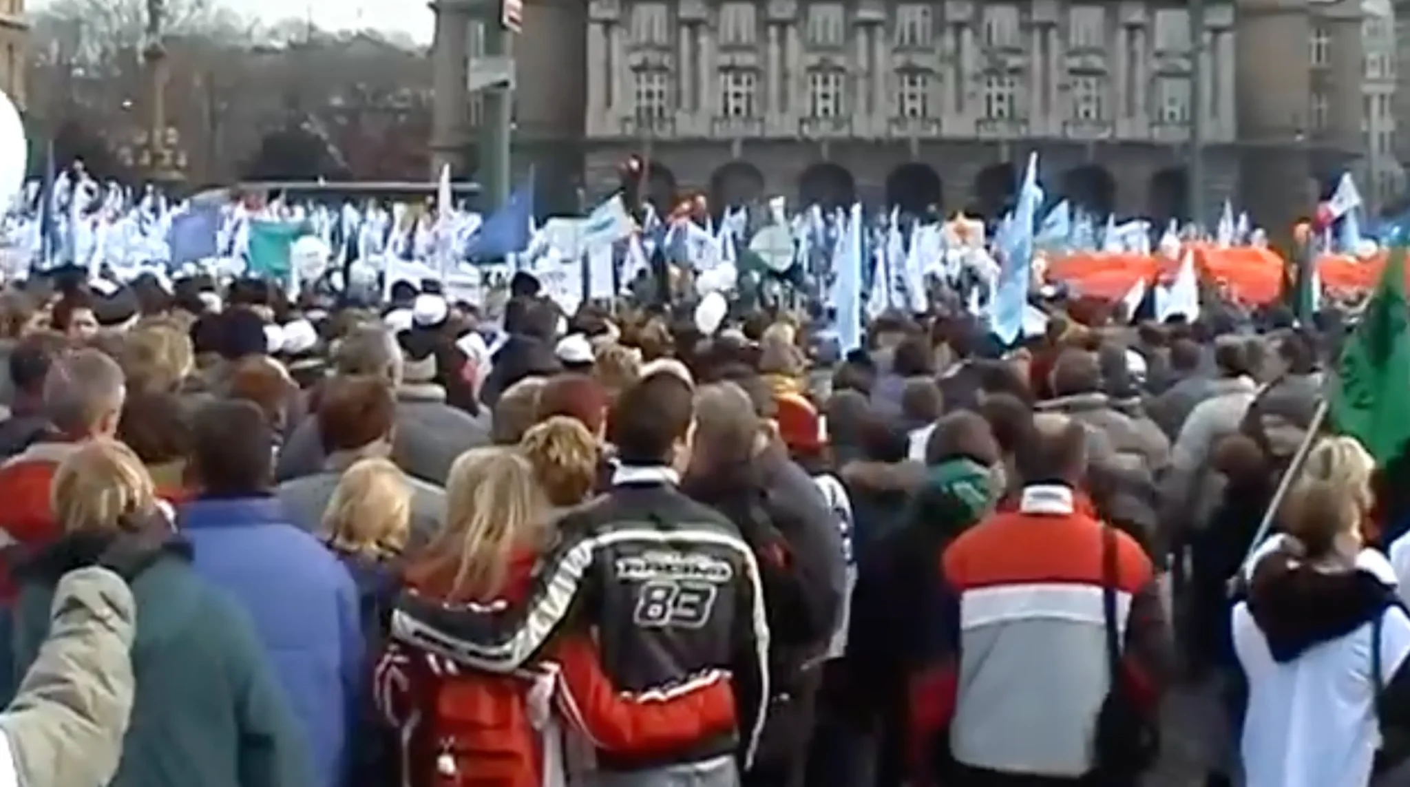 Demonstrace 22.11.2005