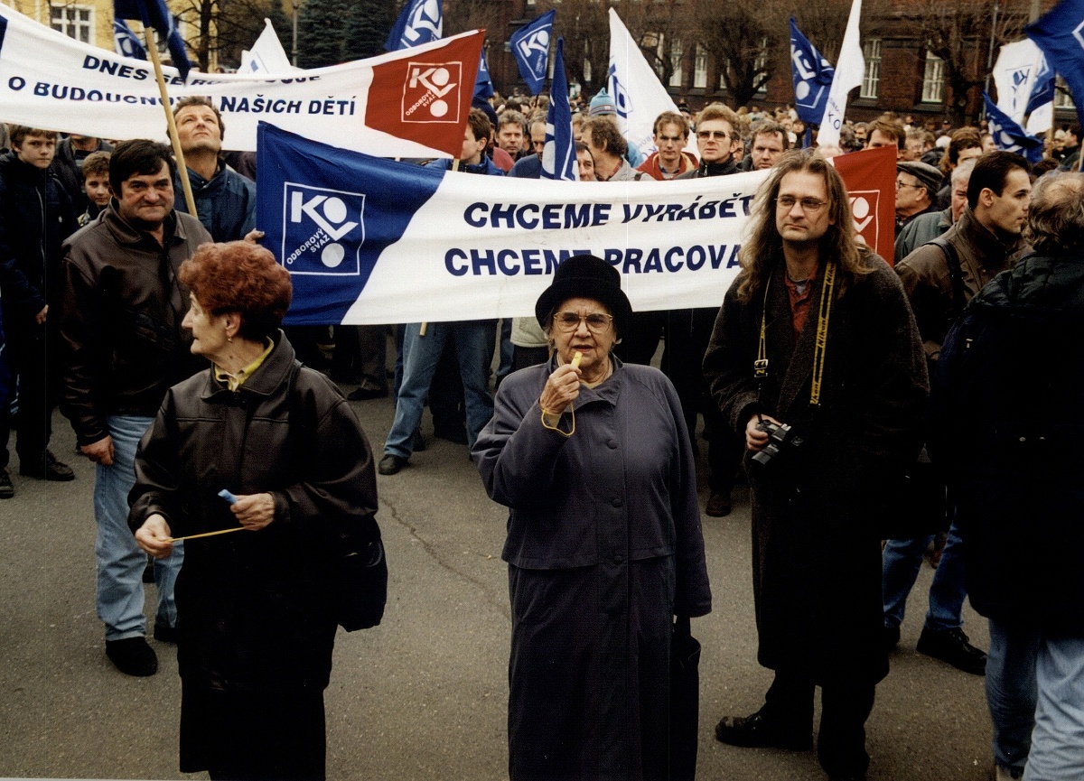 Demonstrace Bohumín 2000 – FOTO