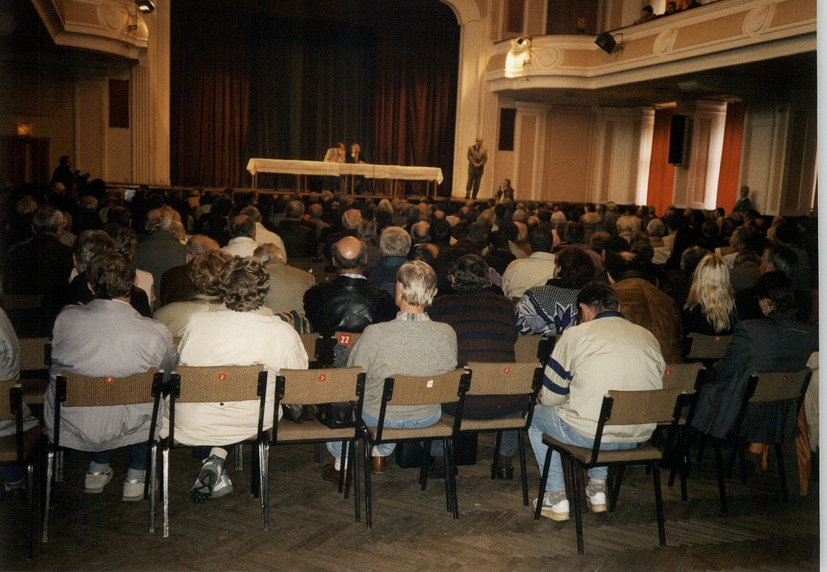 Mitinky v Plzni a Jihlavě 1997 – FOTO